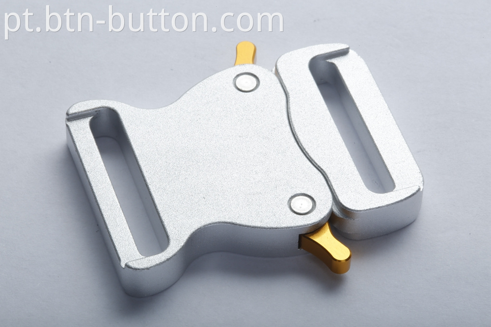 Sturdy and durable adjustable metal buttons